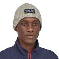 Berretti - P-6 logo: drifter grey - Unisex - Brodeo Beanie  Patagonia