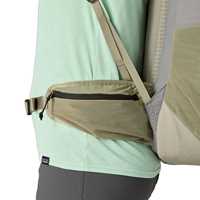 Zaini - River Rock Green - Unisex - Terravia Pack 28L  Patagonia